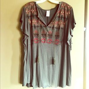 Beautiful and comfortable Terra & Sky top, 3x